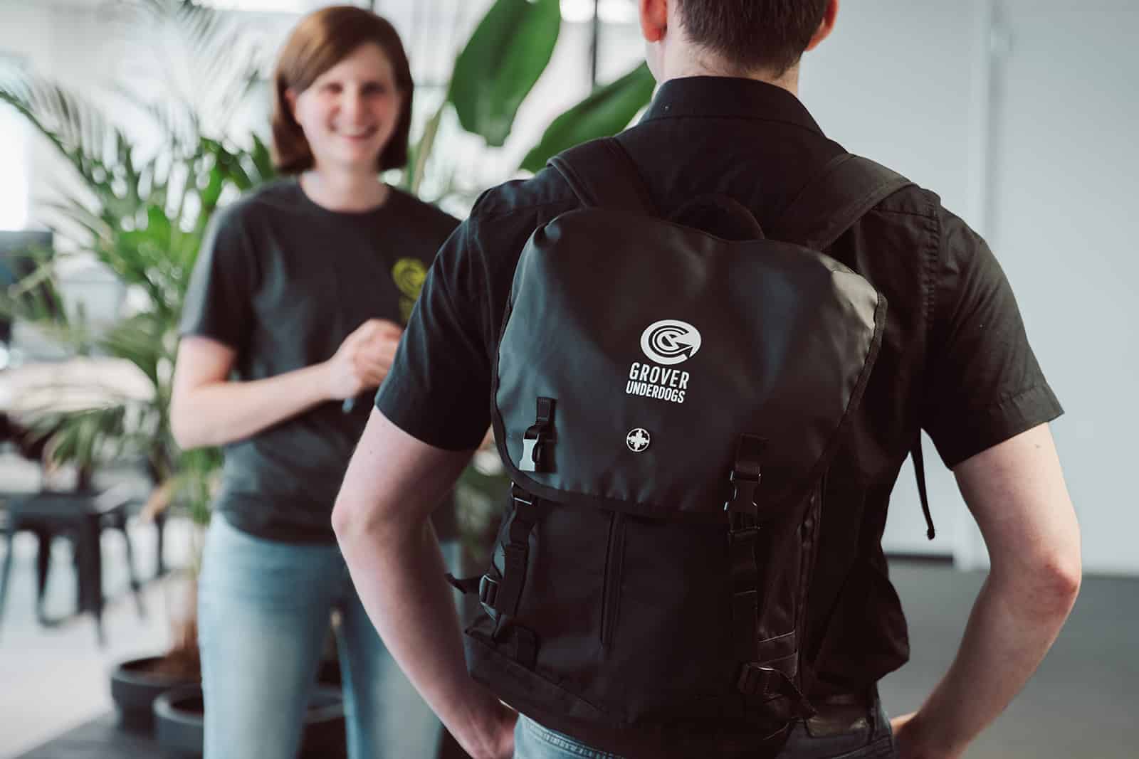 Zwarte rugzak met GROVER logo